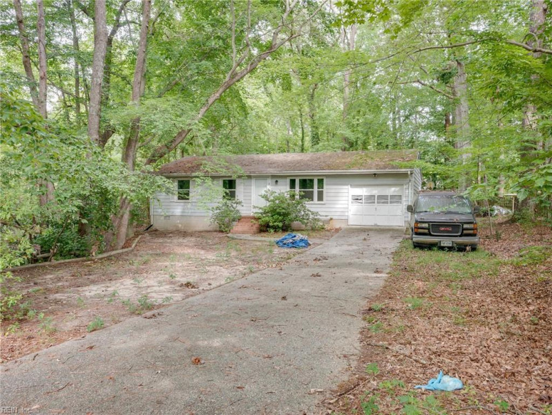 Photo 3 of 25 residential for sale in York County virginia Photo 3 of 25 residential for sale in York County virginia