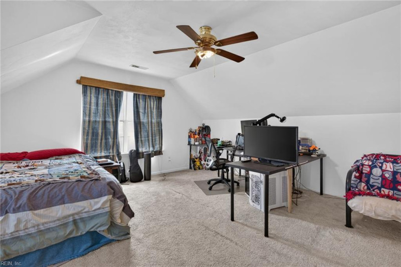 Photo 21 of 39 residential for sale in Chesapeake virginia