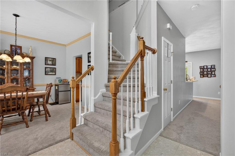Photo 3 of 39 residential for sale in Chesapeake virginia