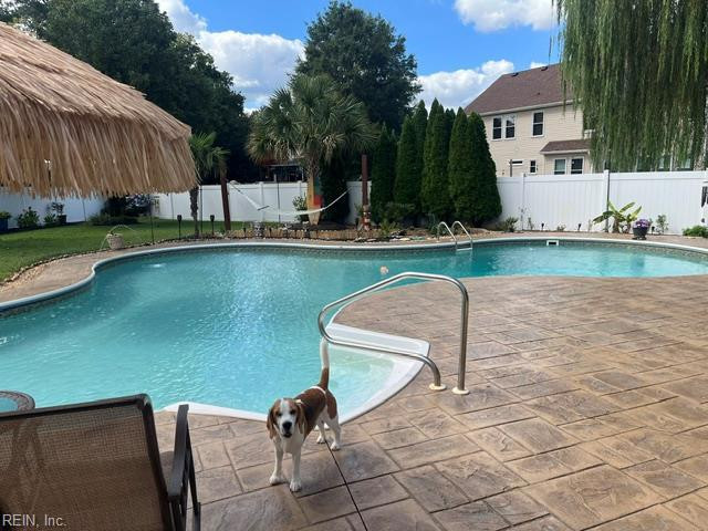Photo 36 of 39 residential for sale in Chesapeake virginia