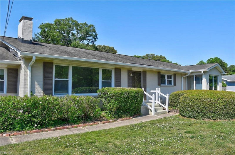 Photo 4 of 37 residential for sale in Virginia Beach virginia Photo 4 of 37 residential for sale in Virginia Beach virginia