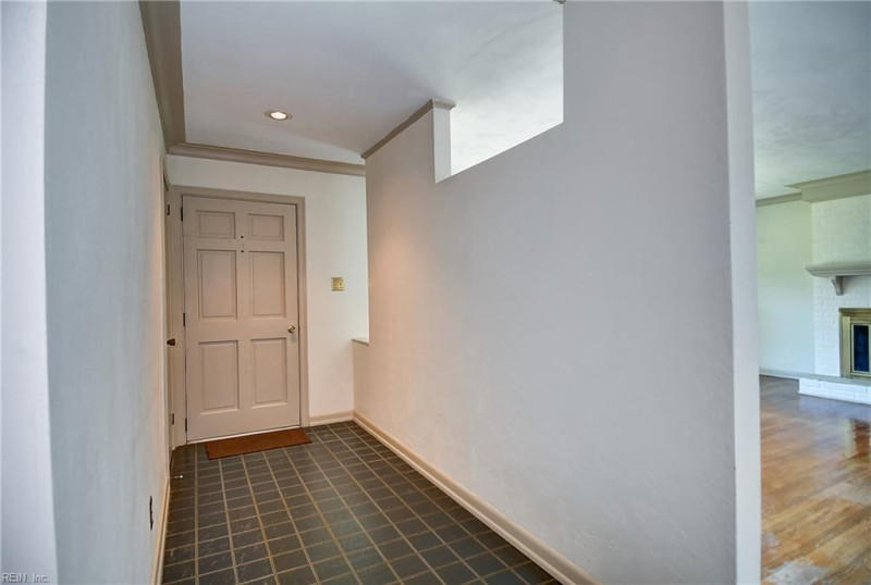 Photo 6 of 37 residential for sale in Virginia Beach virginia Photo 6 of 37 residential for sale in Virginia Beach virginia