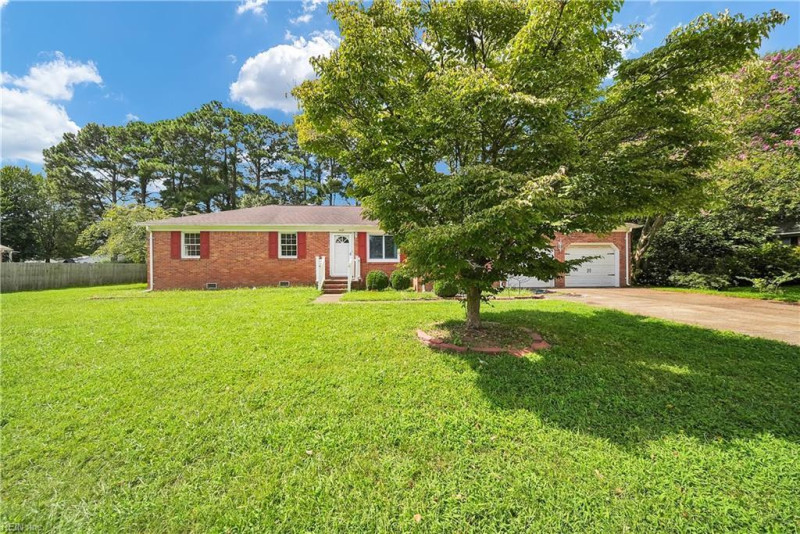Photo 2 of 50 residential for sale in Chesapeake virginia