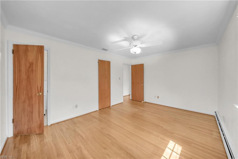 Photo 30 of 50 residential for sale in Chesapeake virginia