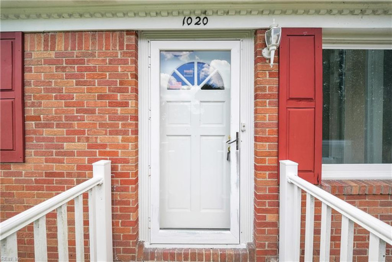 Photo 7 of 50 residential for sale in Chesapeake virginia