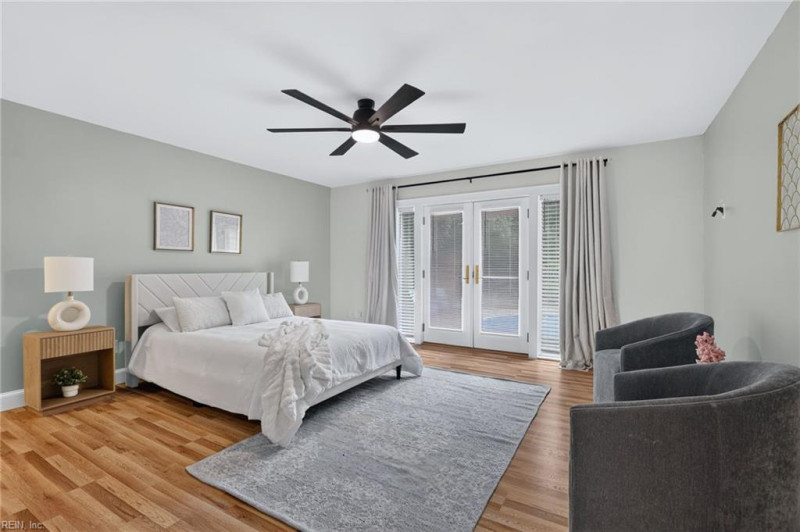 Photo 18 of 49 residential for sale in Virginia Beach virginia