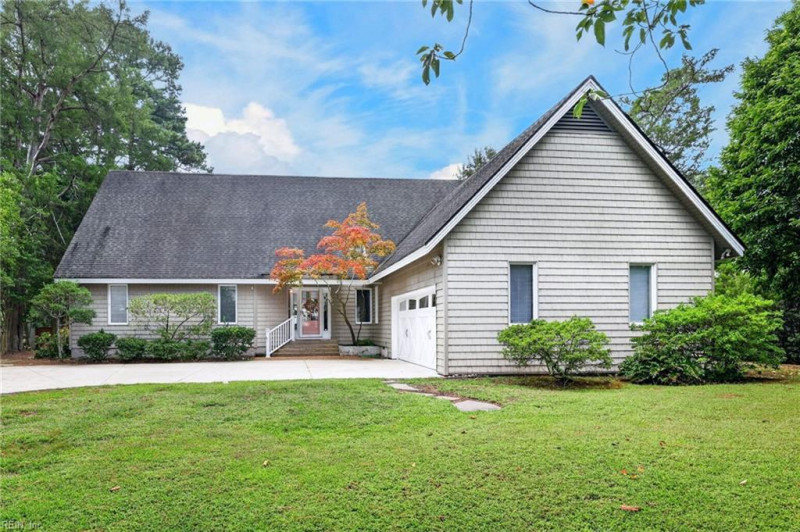 Photo 2 of 49 residential for sale in Virginia Beach virginia