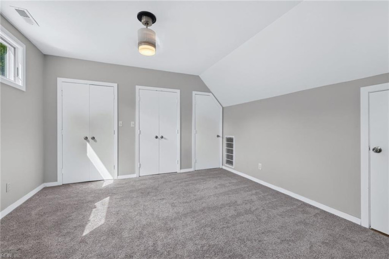Photo 25 of 49 residential for sale in Virginia Beach virginia