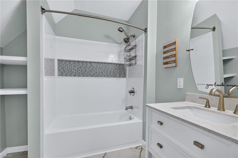 Photo 27 of 49 residential for sale in Virginia Beach virginia