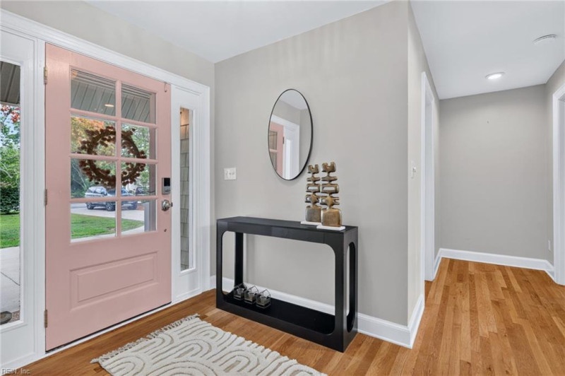 Photo 3 of 49 residential for sale in Virginia Beach virginia