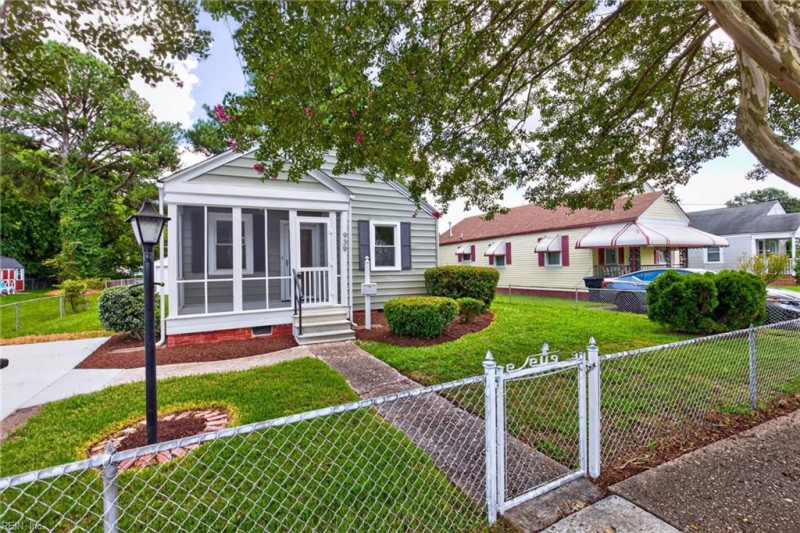 Photo 25 of 26 residential for sale in Portsmouth virginia