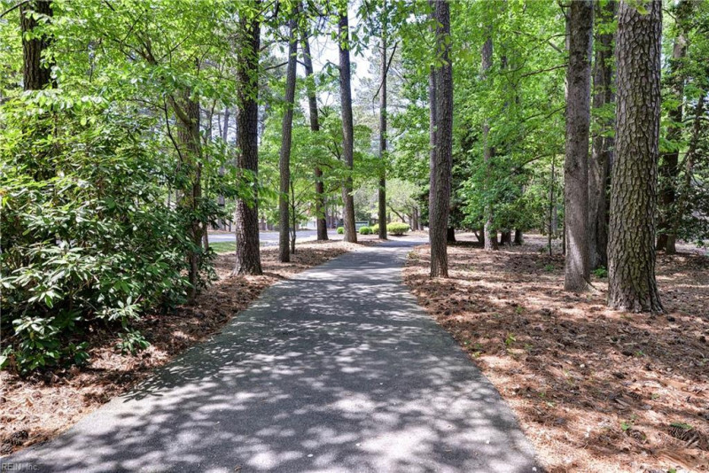 Photo 37 of 38 residential for sale in James City County virginia