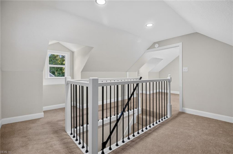 Photo 32 of 50 residential for sale in Portsmouth virginia