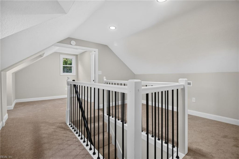 Photo 33 of 50 residential for sale in Portsmouth virginia