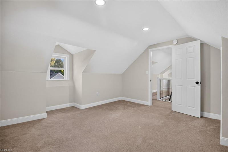 Photo 36 of 50 residential for sale in Portsmouth virginia