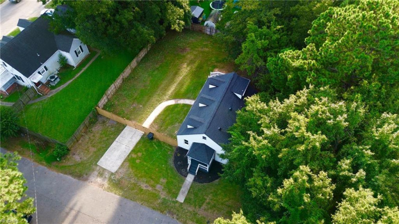 Photo 47 of 50 residential for sale in Portsmouth virginia