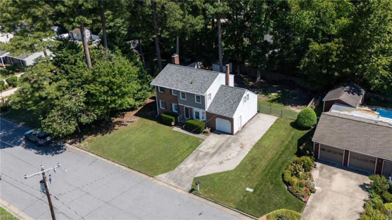 Photo 36 of 41 residential for sale in Poquoson virginia Photo 36 of 41 residential for sale in Poquoson virginia