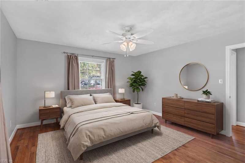 Photo 35 of 39 residential for sale in Portsmouth virginia