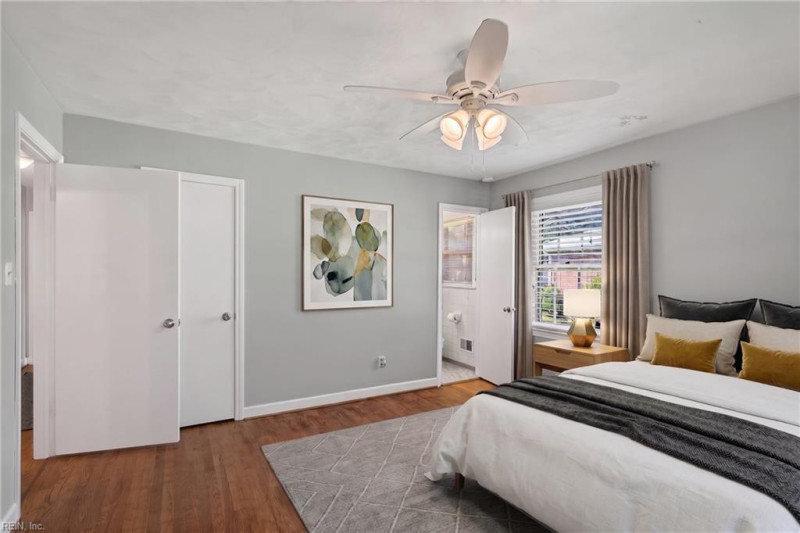 Photo 36 of 39 residential for sale in Portsmouth virginia