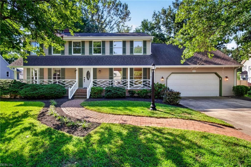 Photo 1 of 34 residential for sale in Chesapeake virginia