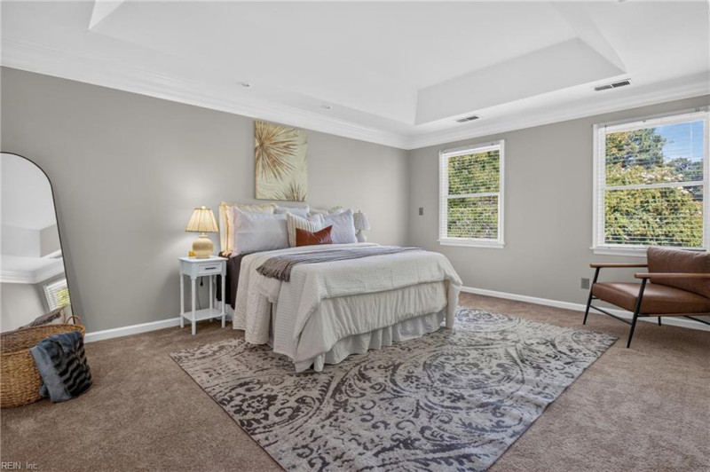 Photo 13 of 34 residential for sale in Chesapeake virginia