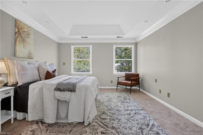 Photo 14 of 34 residential for sale in Chesapeake virginia