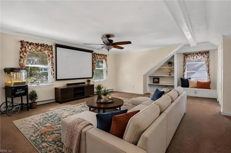 Photo 29 of 34 residential for sale in Chesapeake virginia