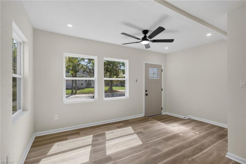 Photo 6 of 38 residential for sale in Portsmouth virginia Photo 6 of 38 residential for sale in Portsmouth virginia
