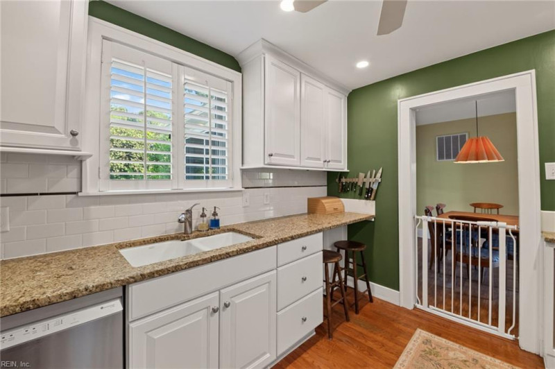 Photo 17 of 34 residential for sale in Norfolk virginia Photo 17 of 34 residential for sale in Norfolk virginia