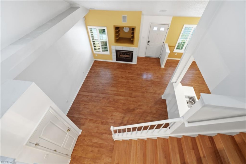 Photo 20 of 32 residential for sale in Chesapeake virginia