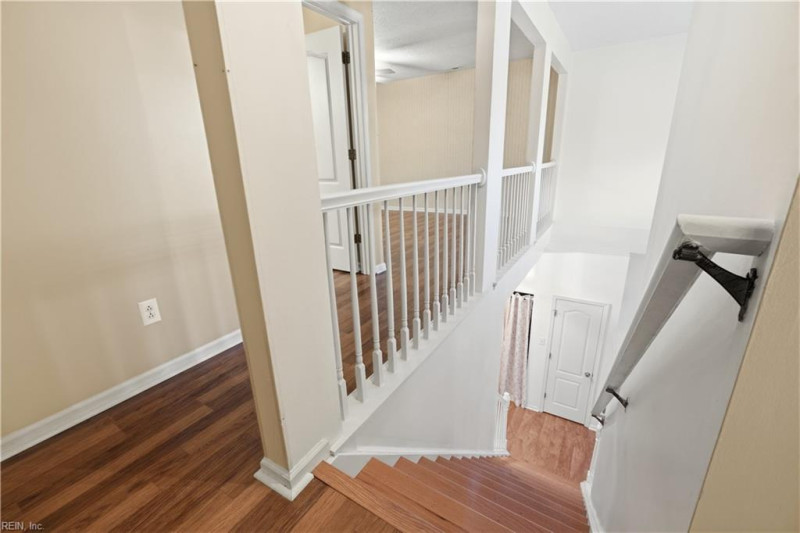 Photo 21 of 32 residential for sale in Chesapeake virginia