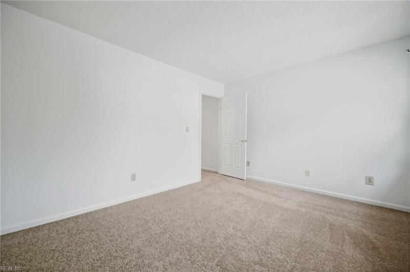 Photo 19 of 30 residential for sale in Chesapeake virginia Photo 19 of 30 residential for sale in Chesapeake virginia