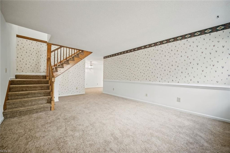 Photo 5 of 30 residential for sale in Chesapeake virginia Photo 5 of 30 residential for sale in Chesapeake virginia