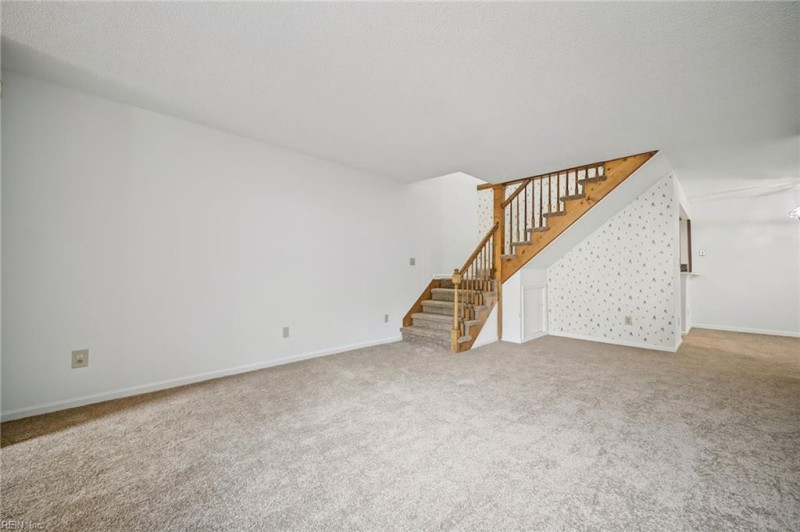 Photo 6 of 30 residential for sale in Chesapeake virginia Photo 6 of 30 residential for sale in Chesapeake virginia
