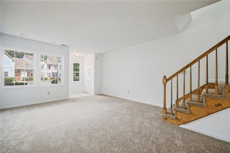 Photo 7 of 30 residential for sale in Chesapeake virginia Photo 7 of 30 residential for sale in Chesapeake virginia