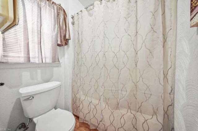 Primary Ensuite Bathroom