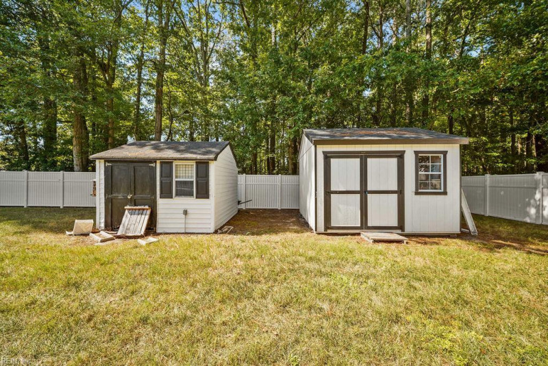 Photo 24 of 26 residential for sale in Suffolk virginia