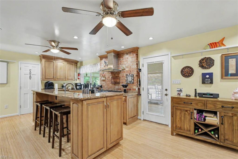 Photo 9 of 50 residential for sale in Virginia Beach virginia Photo 9 of 50 residential for sale in Virginia Beach virginia