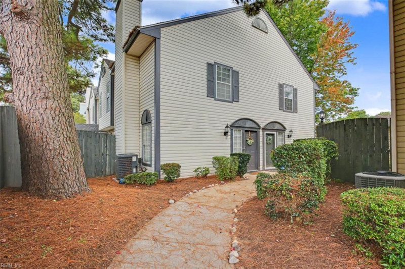 Photo 1 of 31 residential for sale in Virginia Beach virginia Photo 1 of 31 residential for sale in Virginia Beach virginia