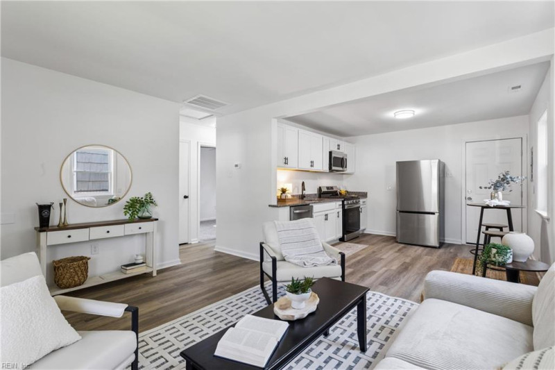 Photo 1 of 31 residential for sale in Hampton virginia