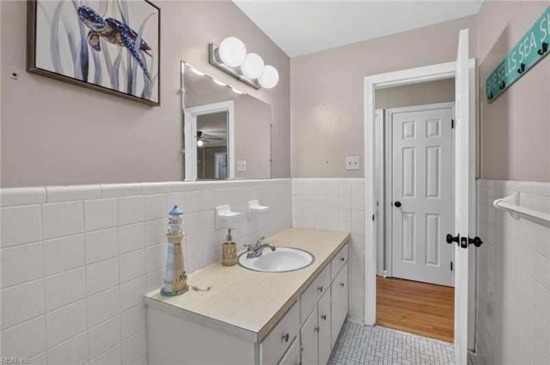 Photo 19 of 32 residential for sale in Newport News virginia Photo 19 of 32 residential for sale in Newport News virginia
