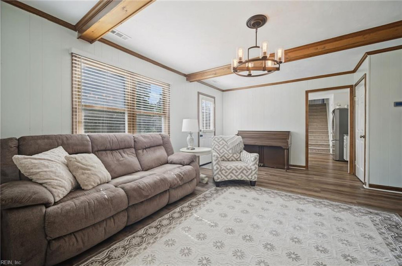 Photo 10 of 49 residential for sale in Virginia Beach virginia
