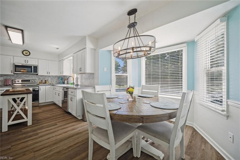 Photo 20 of 49 residential for sale in Virginia Beach virginia