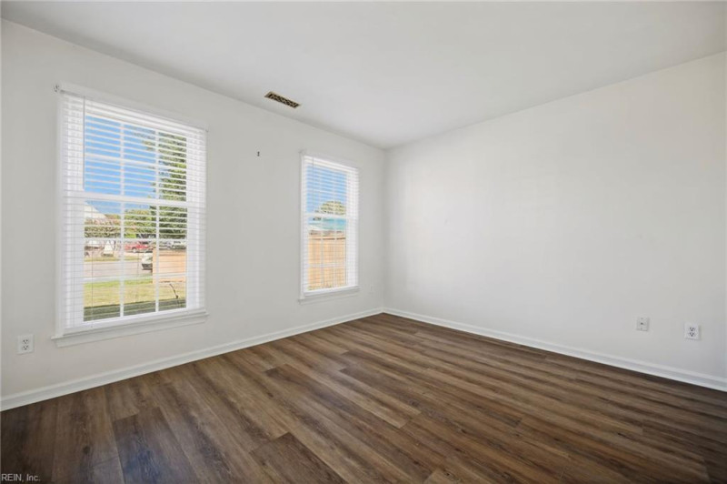 Photo 6 of 49 residential for sale in Virginia Beach virginia