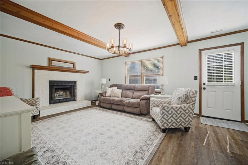 Photo 8 of 49 residential for sale in Virginia Beach virginia