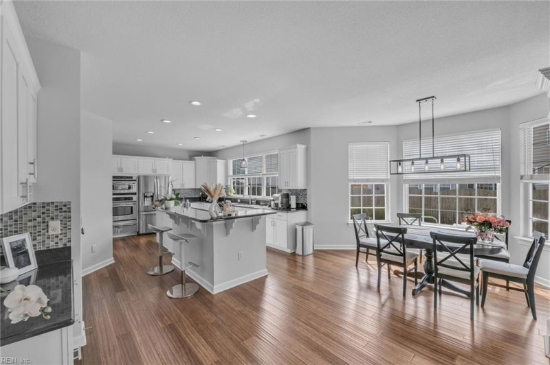 Photo 13 of 43 residential for sale in Virginia Beach virginia