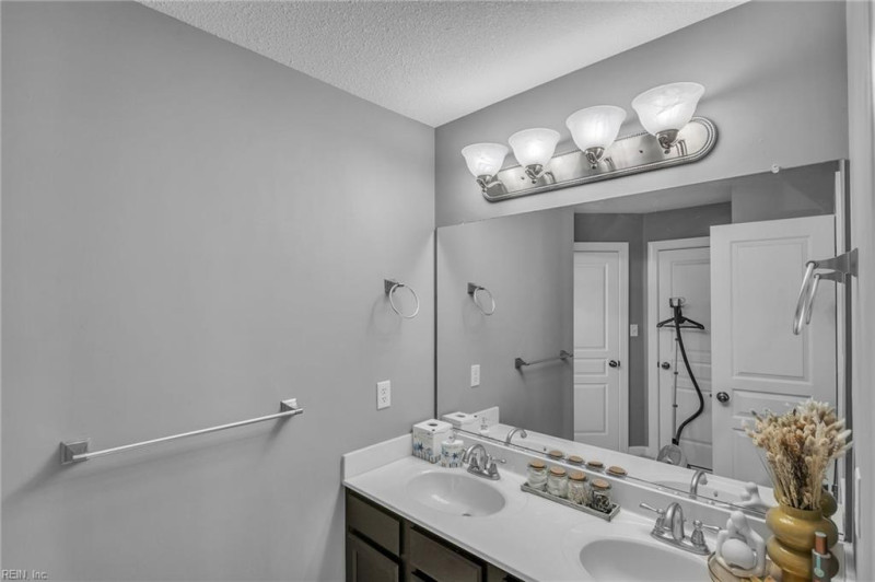 Photo 22 of 43 residential for sale in Virginia Beach virginia