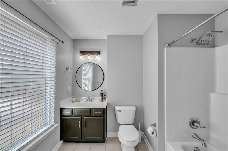 Photo 26 of 43 residential for sale in Virginia Beach virginia