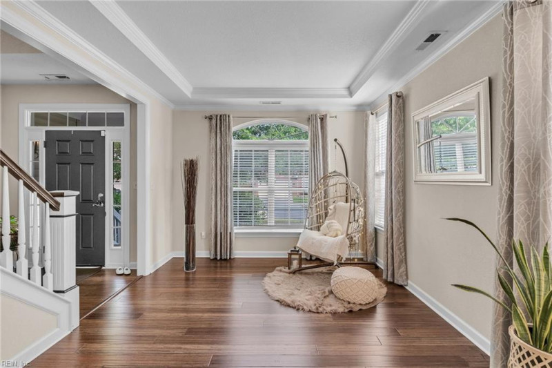 Photo 4 of 43 residential for sale in Virginia Beach virginia