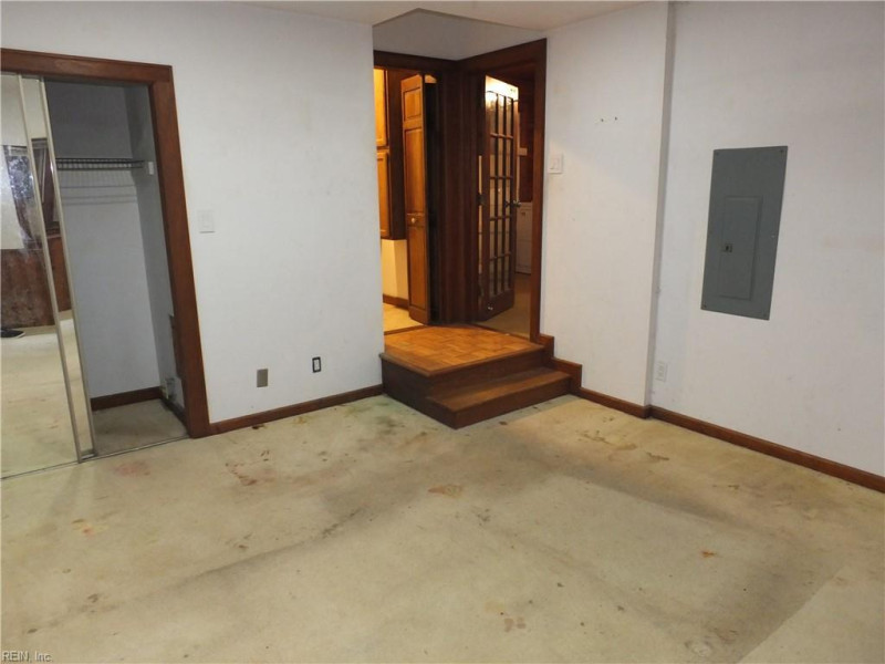 Photo 10 of 16 residential for sale in Norfolk virginia
